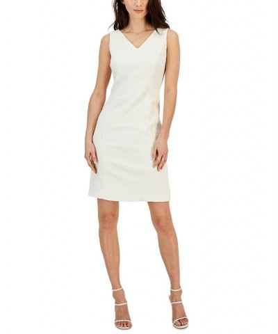 Women's Tweed Sleeveless V-Neck Sheath Dress Anne White $54.21 Dresses