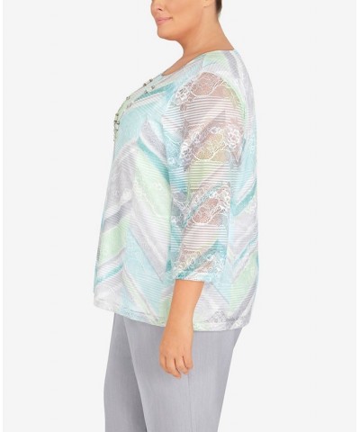 Plus Size Lady Like Chevron Lace Knit Top with Necklace Multi $33.08 Tops