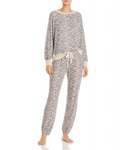 Women's Star Seeker Lounge Set Leopard $34.56 Sleepwear