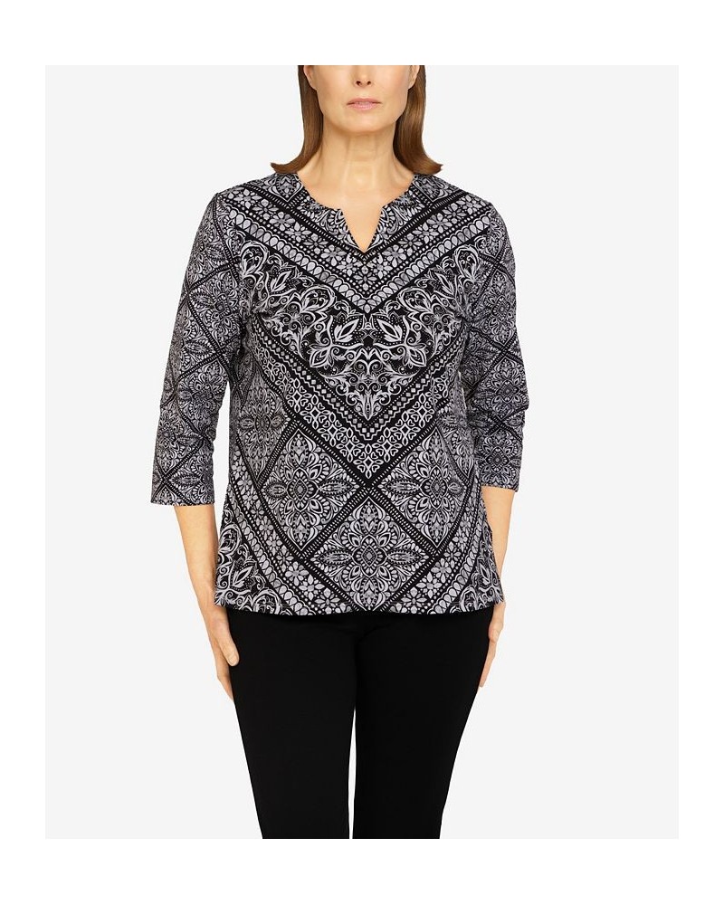 Petite Size Classics Medallion Chevron Knit Top Black $26.80 Tops