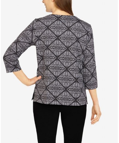 Petite Size Classics Medallion Chevron Knit Top Black $26.80 Tops